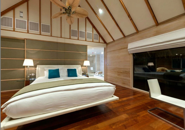 顶级水上别墅-Premier Water Villa 房型图片及房间装修风格(港丽|希尔顿·康莱德 Conrad Maldives Rangali)海岛马尔代夫 